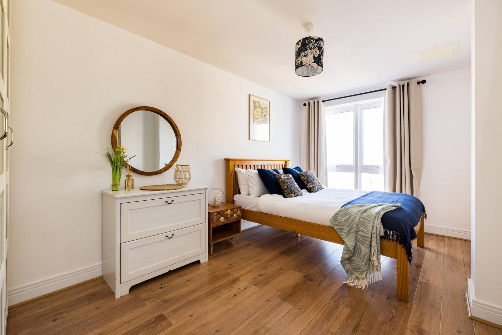 Wild Roses Service Apartments - East India London Eksteriør bilde